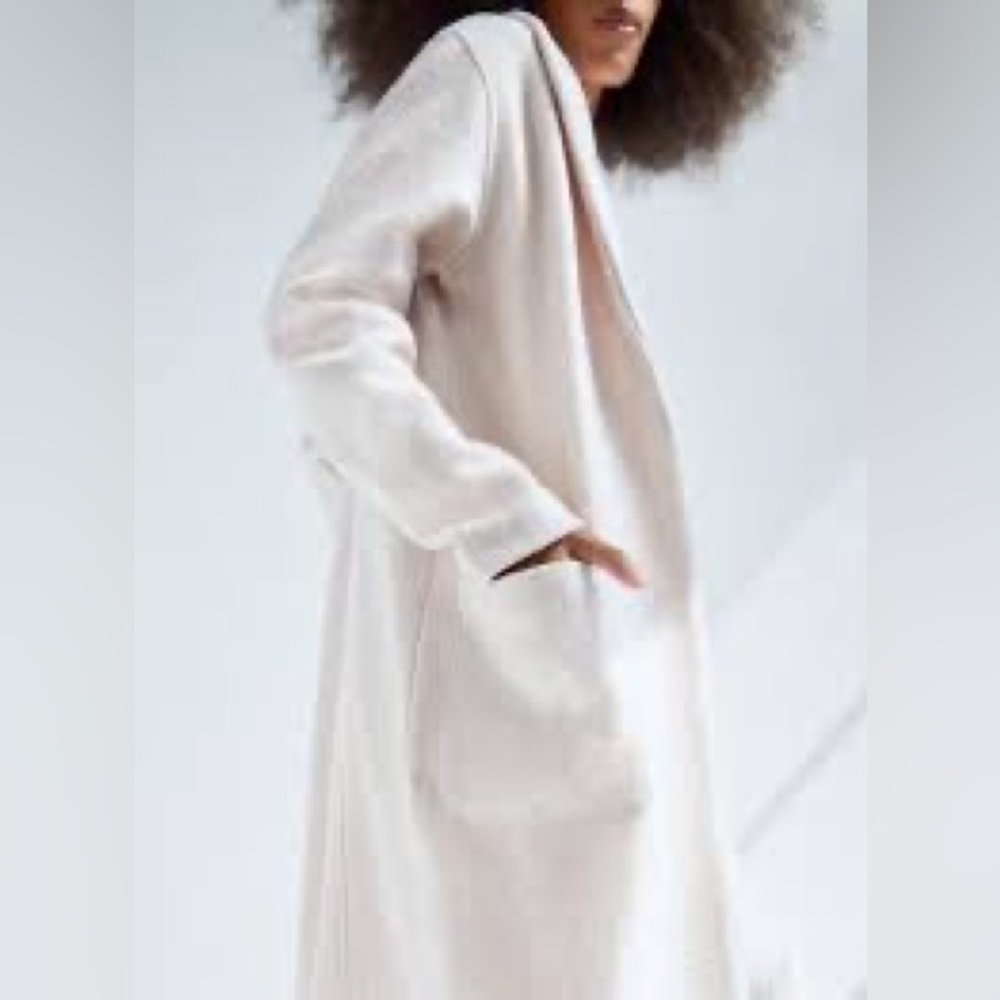 Group Babaton Luxe Lounge Jacket